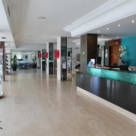 Hotel Bahia De Alcudia & 4*