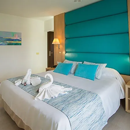 Bahia De Alcudia & 4* Port de Alcudia (Mallorca)