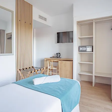 Bahia De Alcudia & 4*