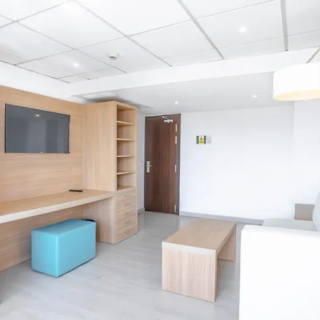 Bahia De Alcudia & 4*